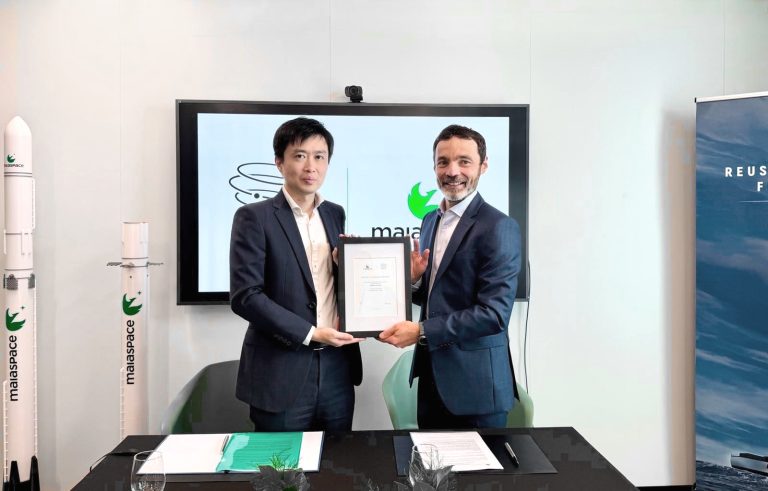 Yohann Leroy with Dr Shunsuke Onishi