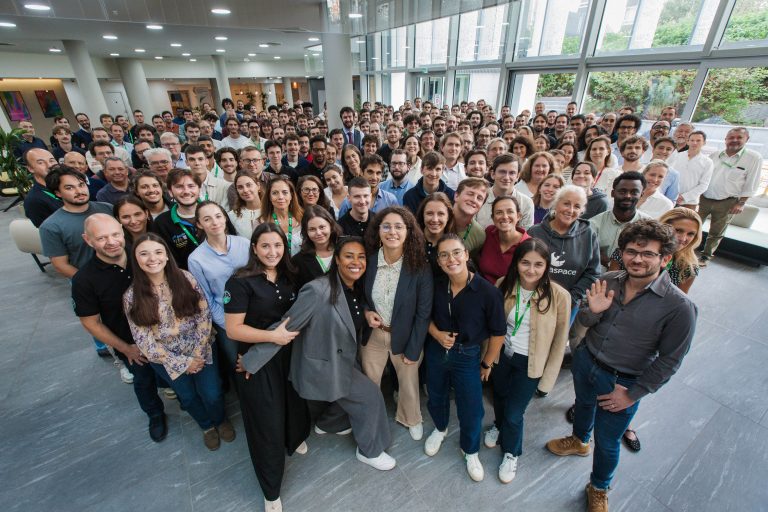 MaiaSpace Team